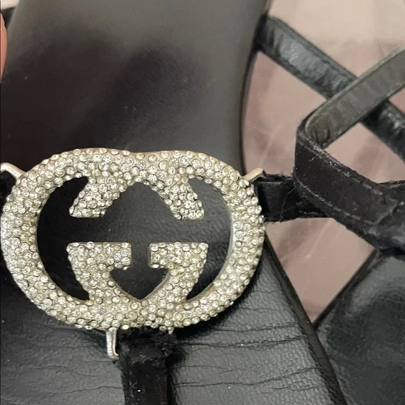 Gucci Black Sandals with Silver Logo - Picture 6 of 6
